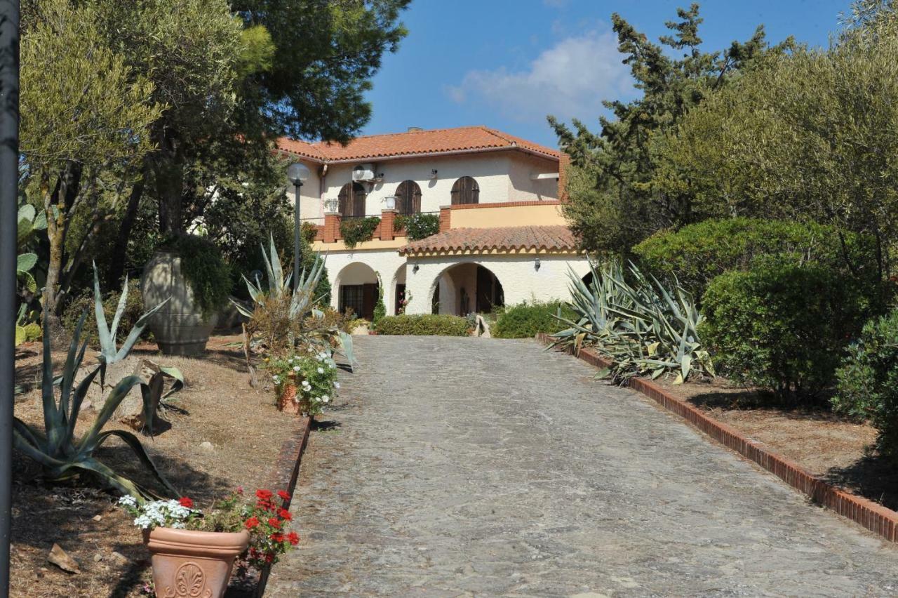 Villa Desideria B&B Capitana Exterior photo